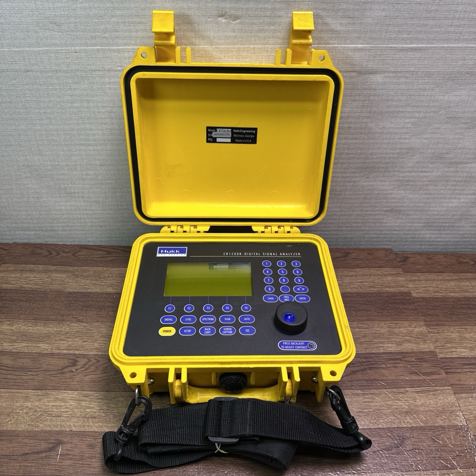 Hukk Engineering CR1200R Digital Signal Analyzer / READ