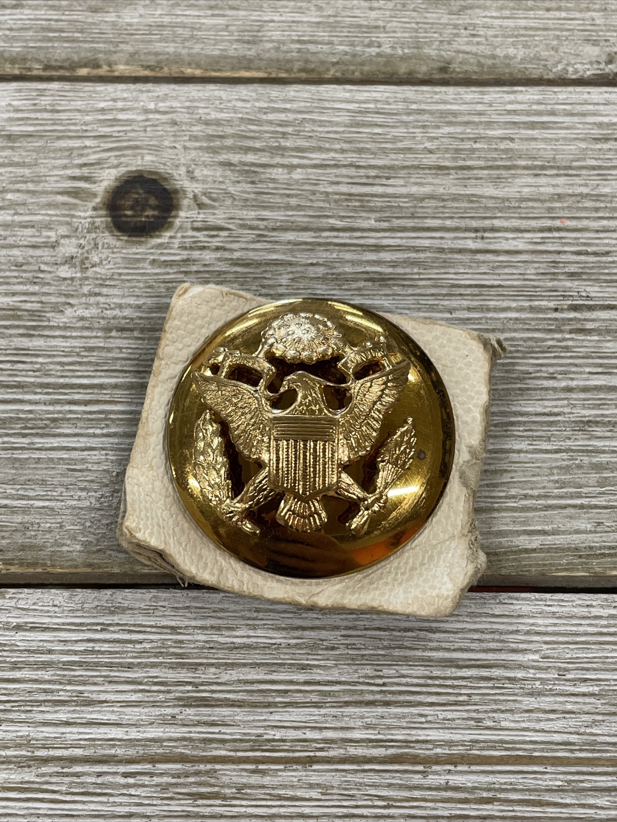 Gold Tone US Great Seal Screw Pin