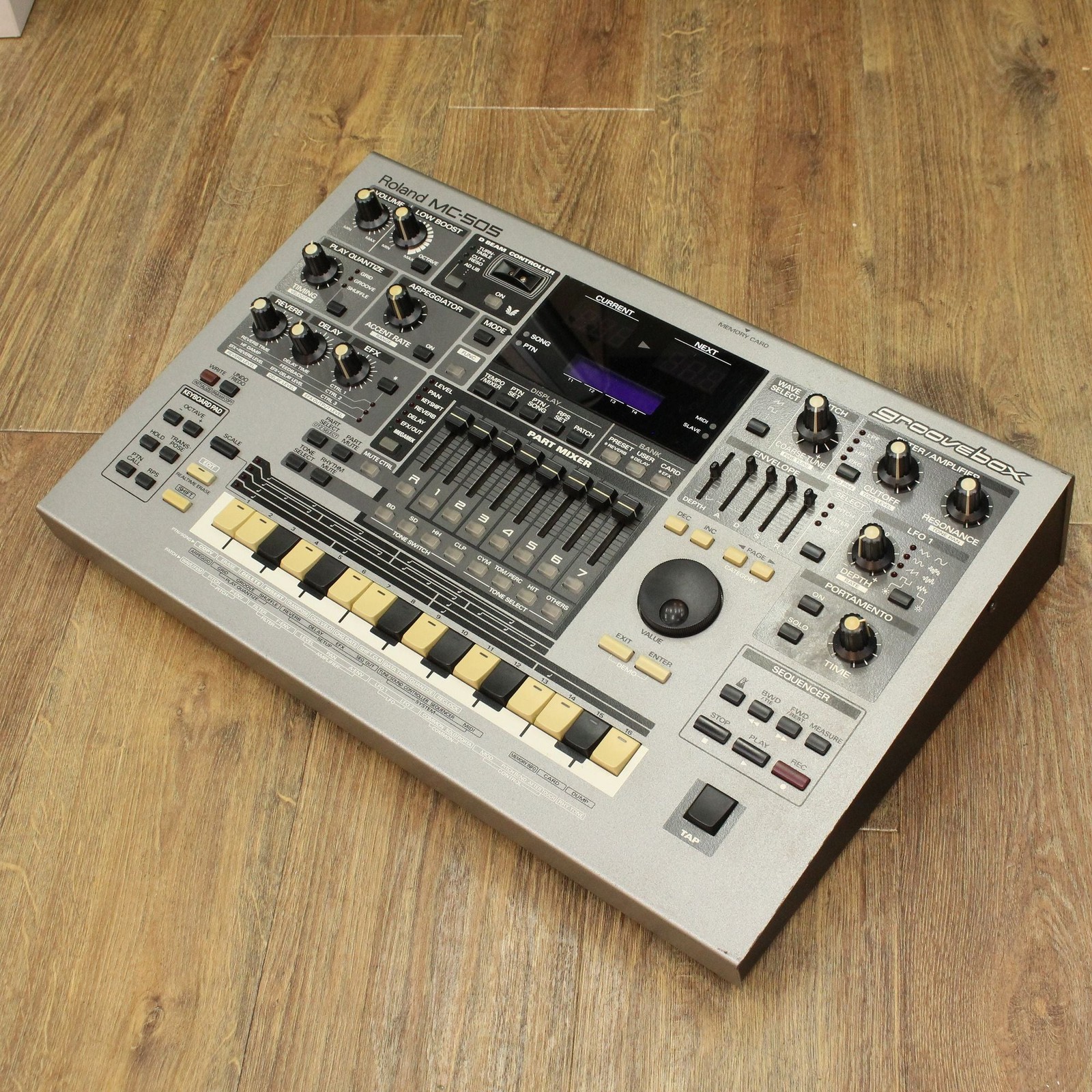 ROLAND MC-505 Groovebox [ZK88036]