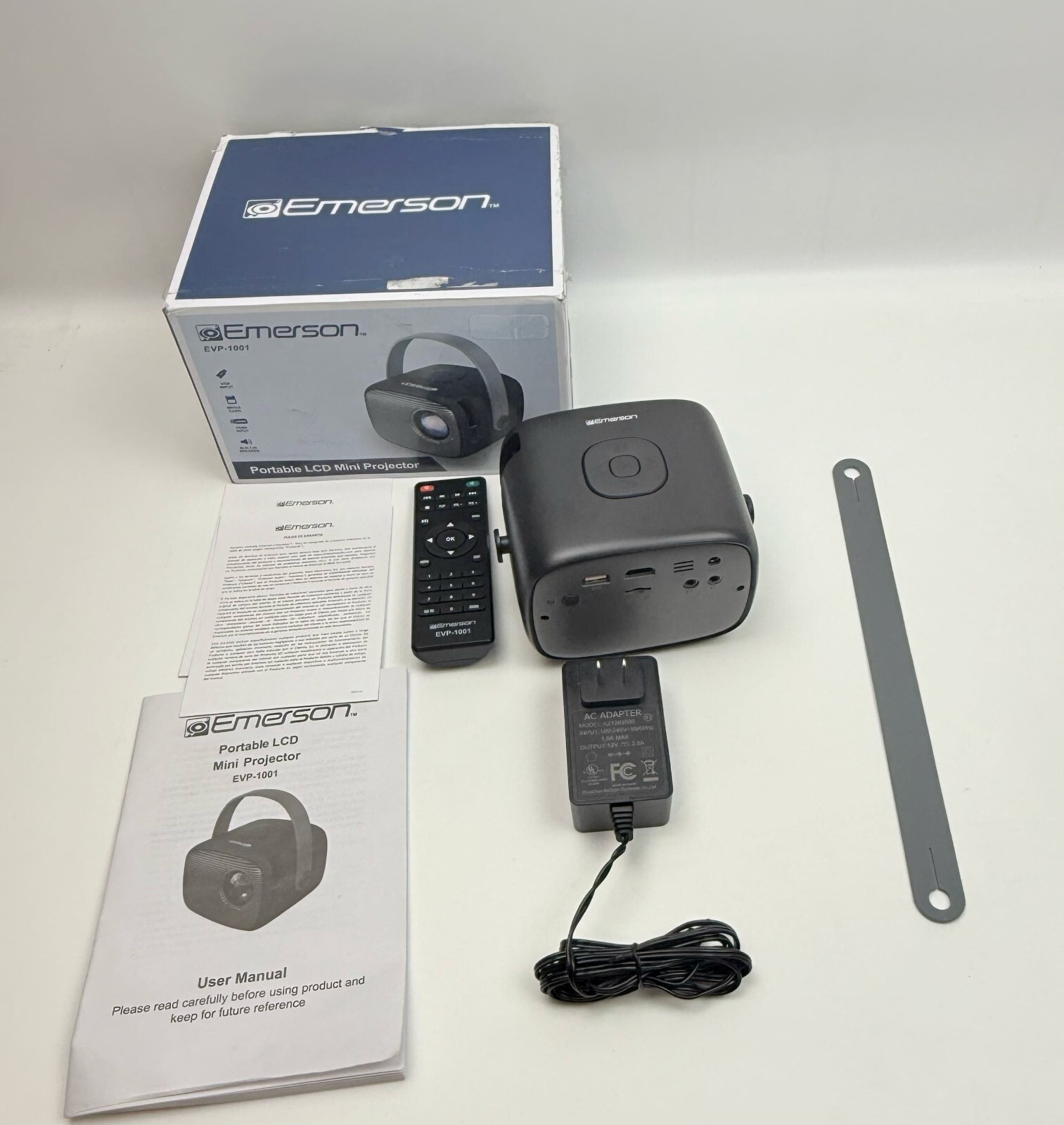 Emerson EVP-1001 Portable 150" Home Theater LCD Projector, Black
