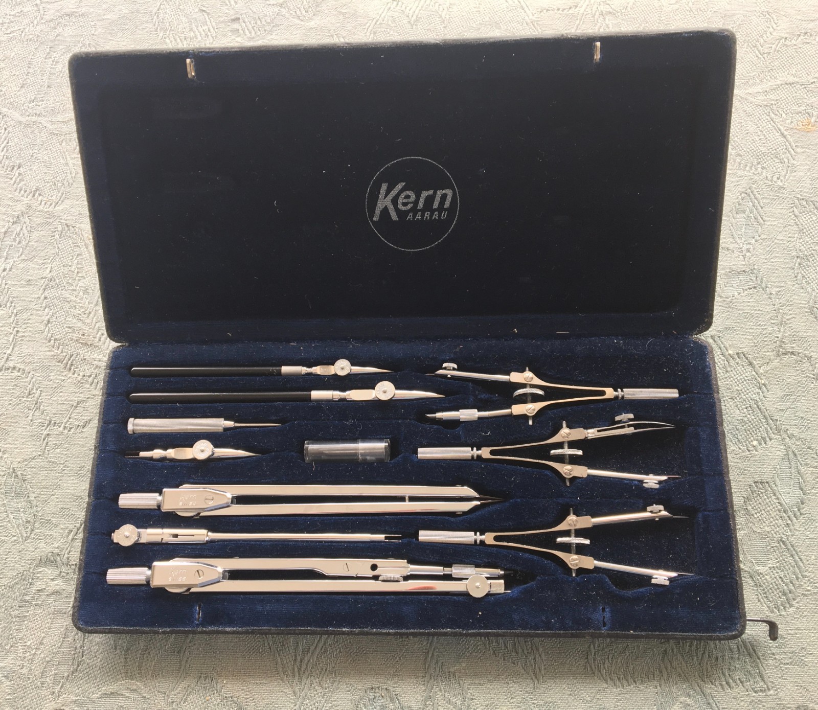 Rare vintage Kern 9 piece Drafting set with case