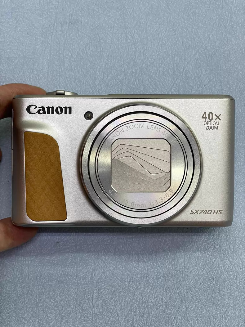 Canon PowerShot SX740 HS Digital Camera 20.3MP 40xOptical Zoom Bluetooth 95% New