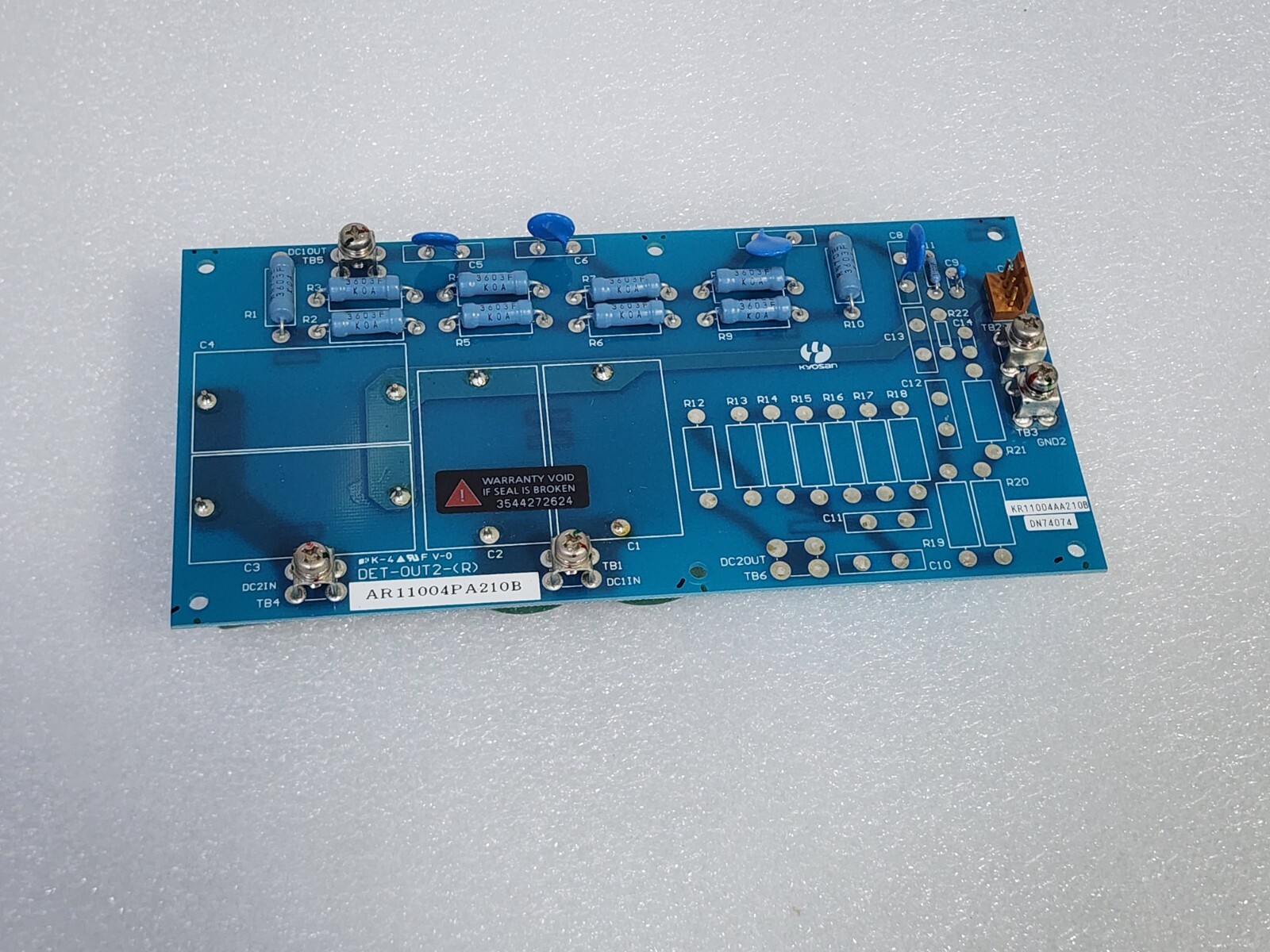 KYOSAN DET-OUT2-(R)  AR11004PA210B   KR11004AA210B  BOARD FREE SHIP