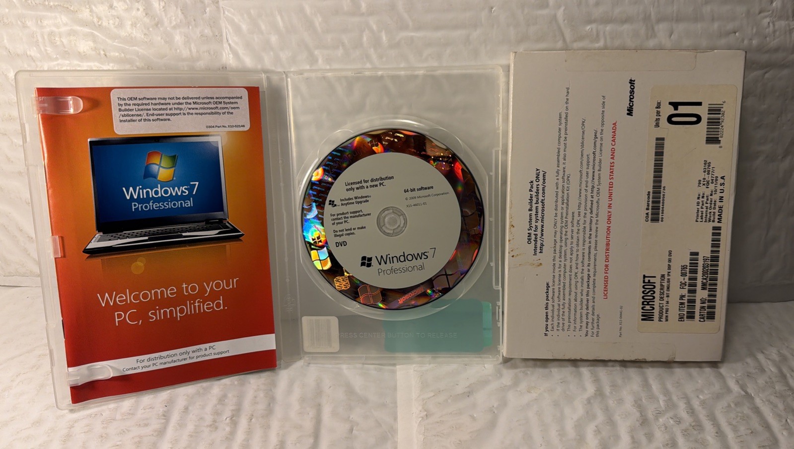 Microsoft Windows 7 Professional 64BIT  With Case - No Key