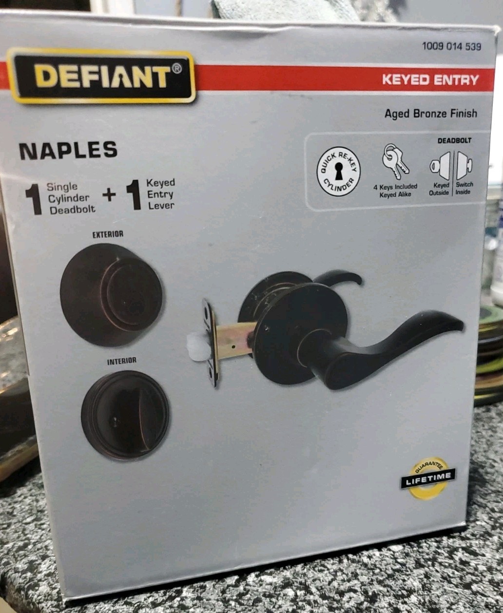 Defiant Naples Aged Bronze Entry Door Lever /Single Cylinder Deadbolt Combo Pack