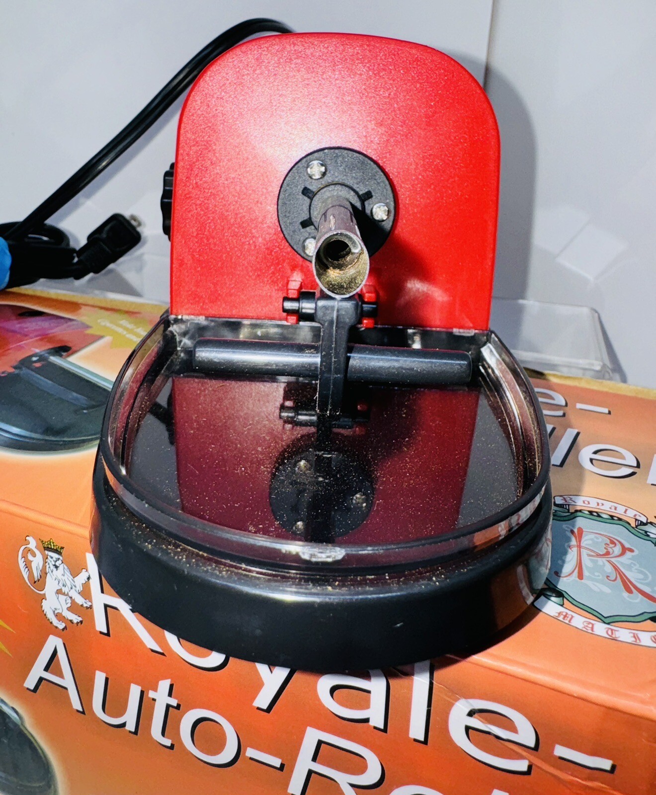 Electric Cigarette Machine Easy Rolling Filling Makes King Size & Regular Size