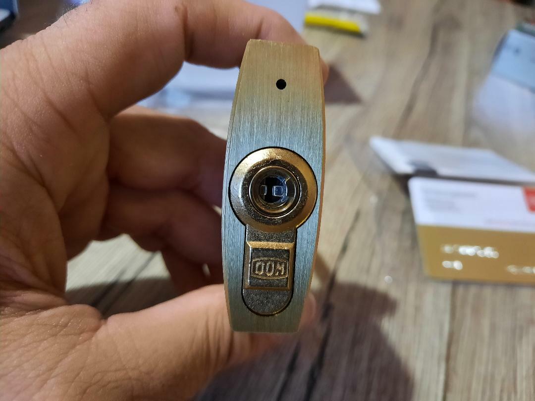 DOM Diamant Padlock /High Security/With 3Keys and Keycode Card