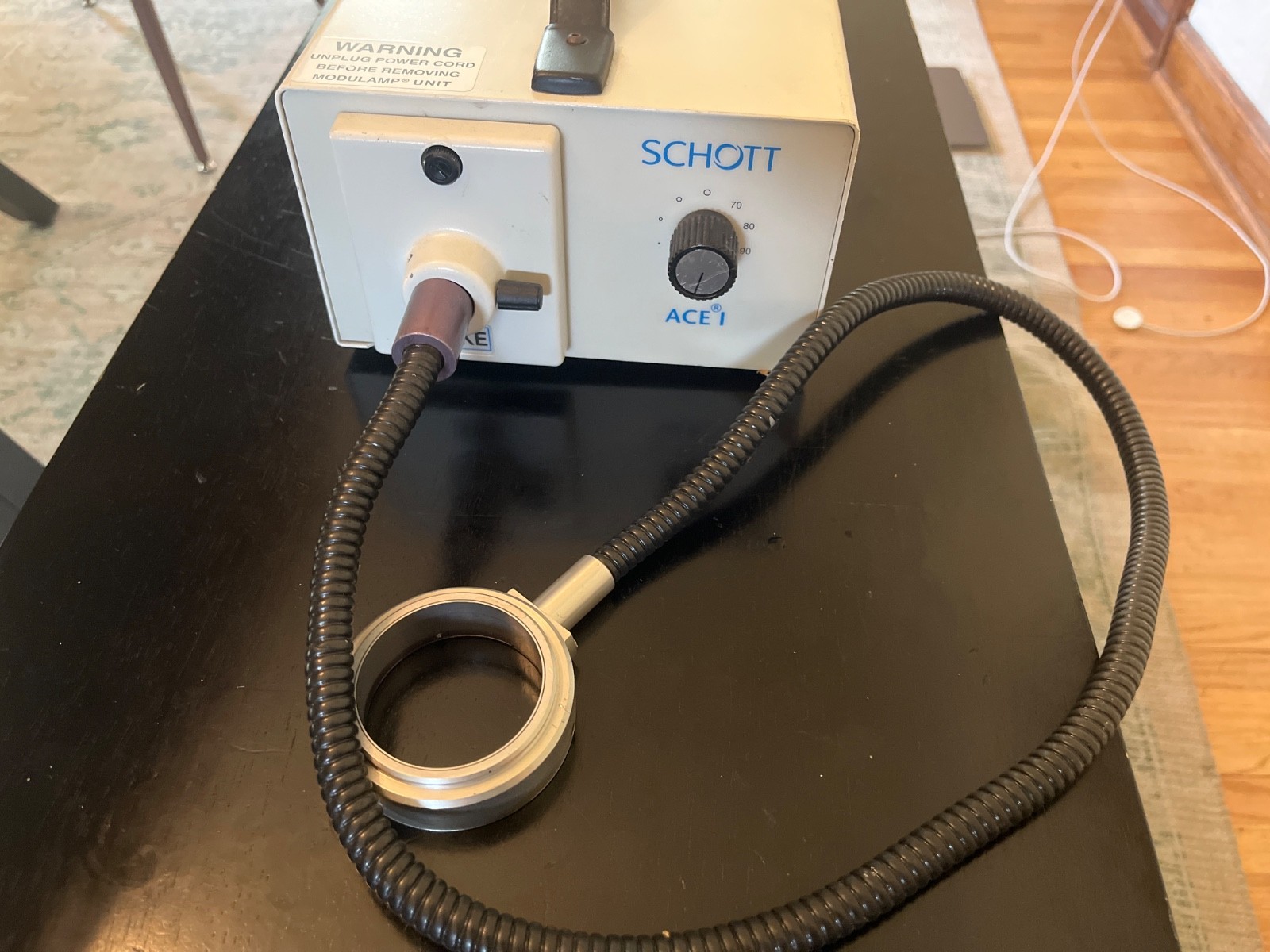 Schott 20500 ACE 1 Fiber Optic Light Source Illuminator, EKE Lamp, 150W untested