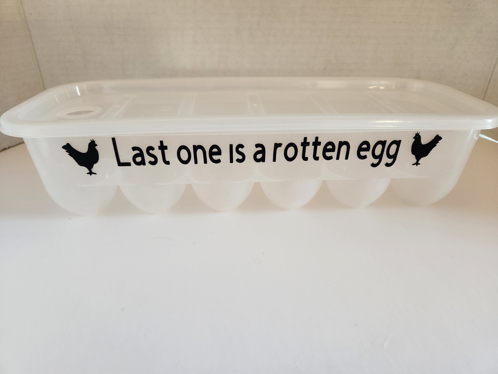 Plastic Egg Holder With Funny Saying Dozen Last One Is A Rotten Egg With Lid