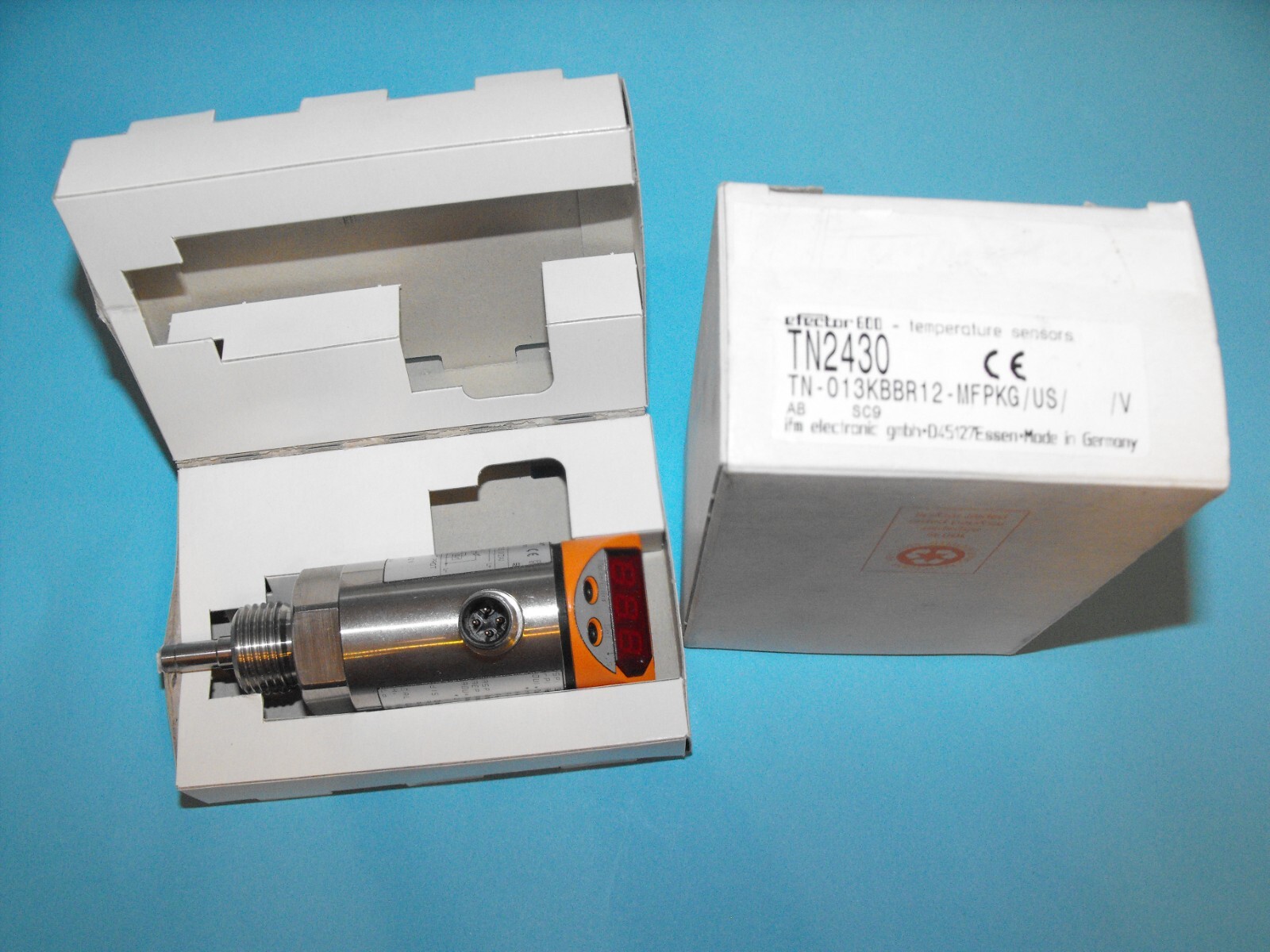 IFM EFECTOR TN2430.TN-013KBBR12-MFPKG/US/V.temperature sensor.NEW.