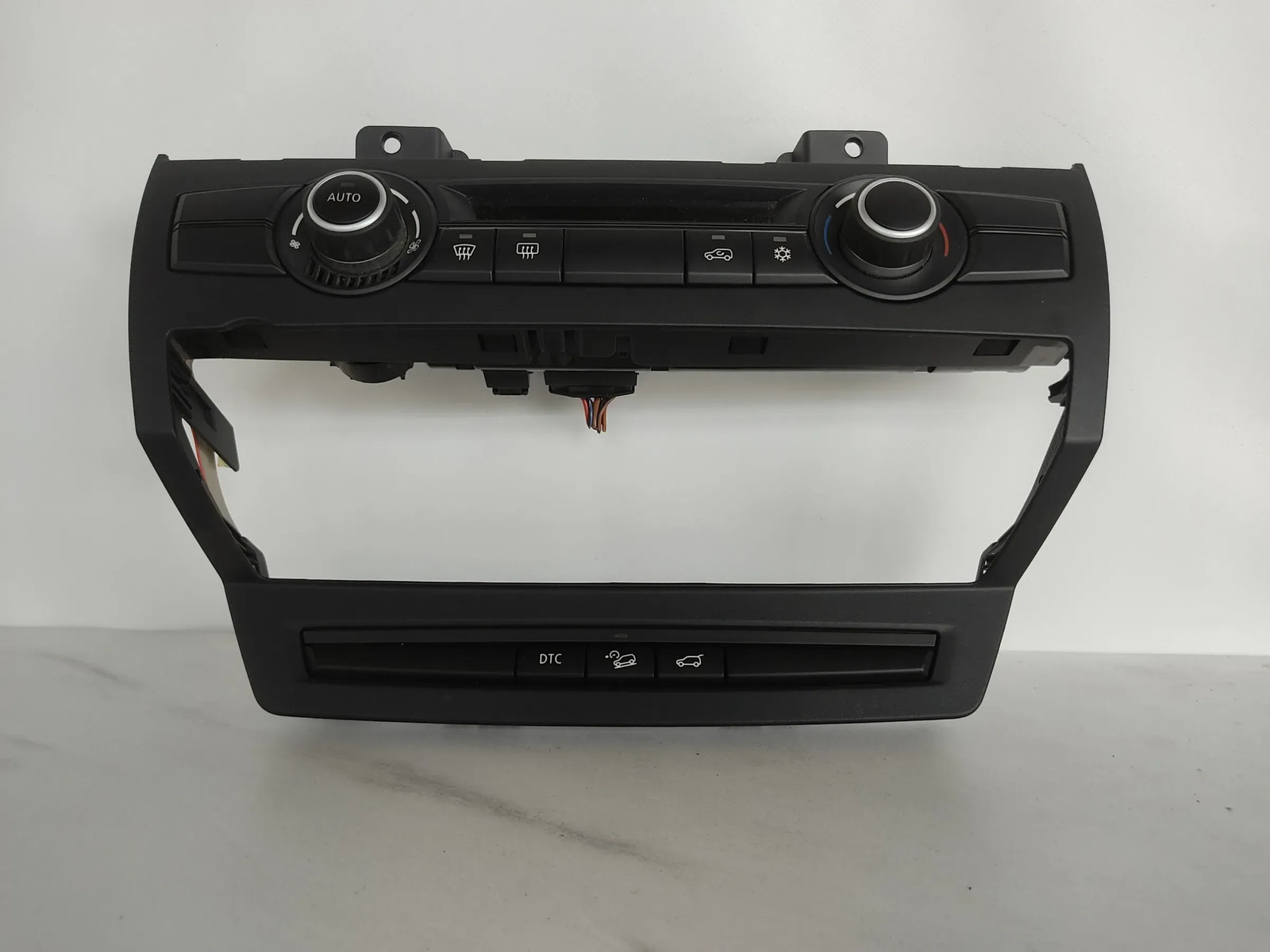 Original BMW E70 E71 Control Panel Automatic air conditioning Base 9310444 91809