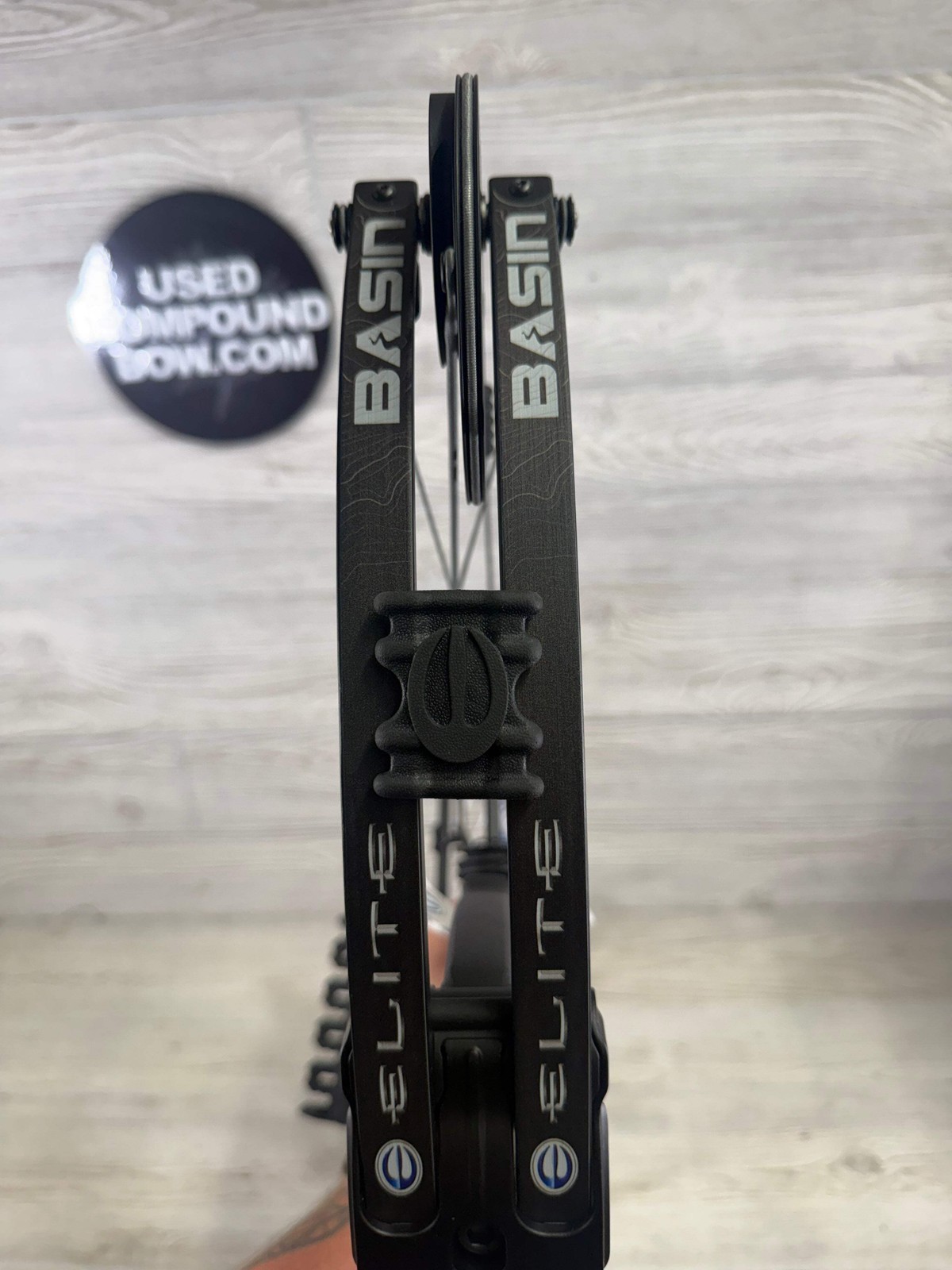Elite Basin Left Handed Black 20-70lbs Bow Pkg