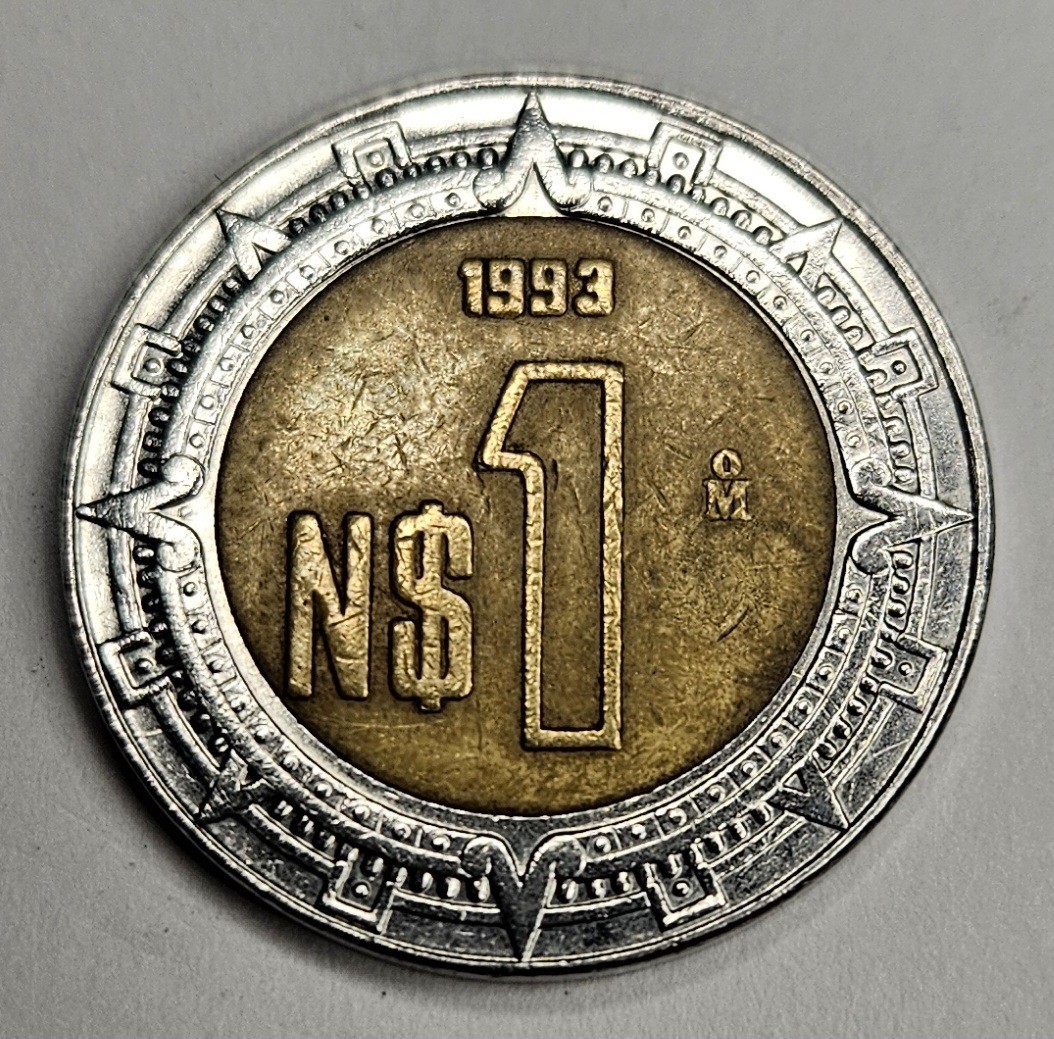 1993 Mexico 1 One Nuevo Peso - Circulated Mexican Bimetallic World Coin