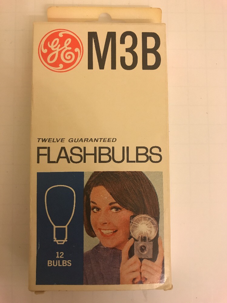 GE M3B Flashbulbs 12 Pack