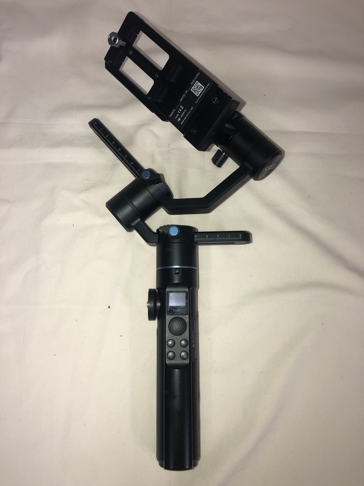 Sirui Swift P1 3-Axis Gimbal for Action/Mobile Phone/Mirrorless/Card Camera