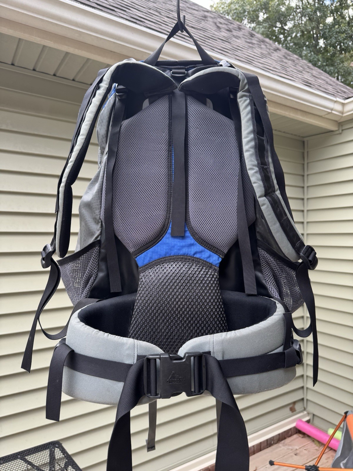 Gregory Acadia Medium Internal Frame Backpack 55-62 Liters Pre-Owned Barely Used
