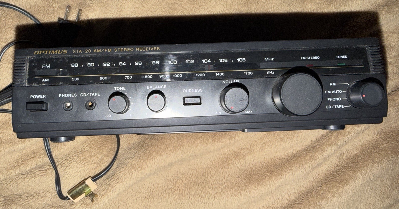 Optimus STA-20 AM FM Stereo Receiver Model 31-1979  Vintage CD Tape Phono EQ