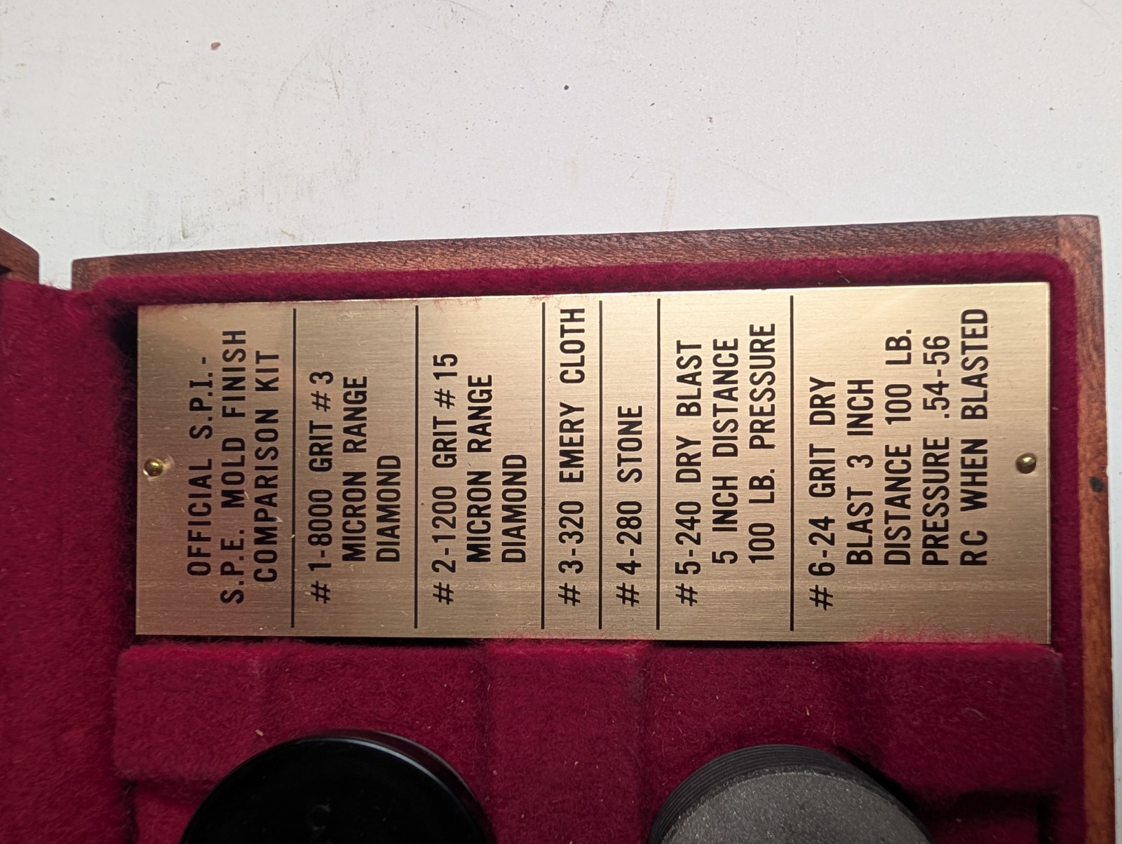 S.P.I. S.P.E. Mold Finish Comparison Kit 6 Samples Wood Case