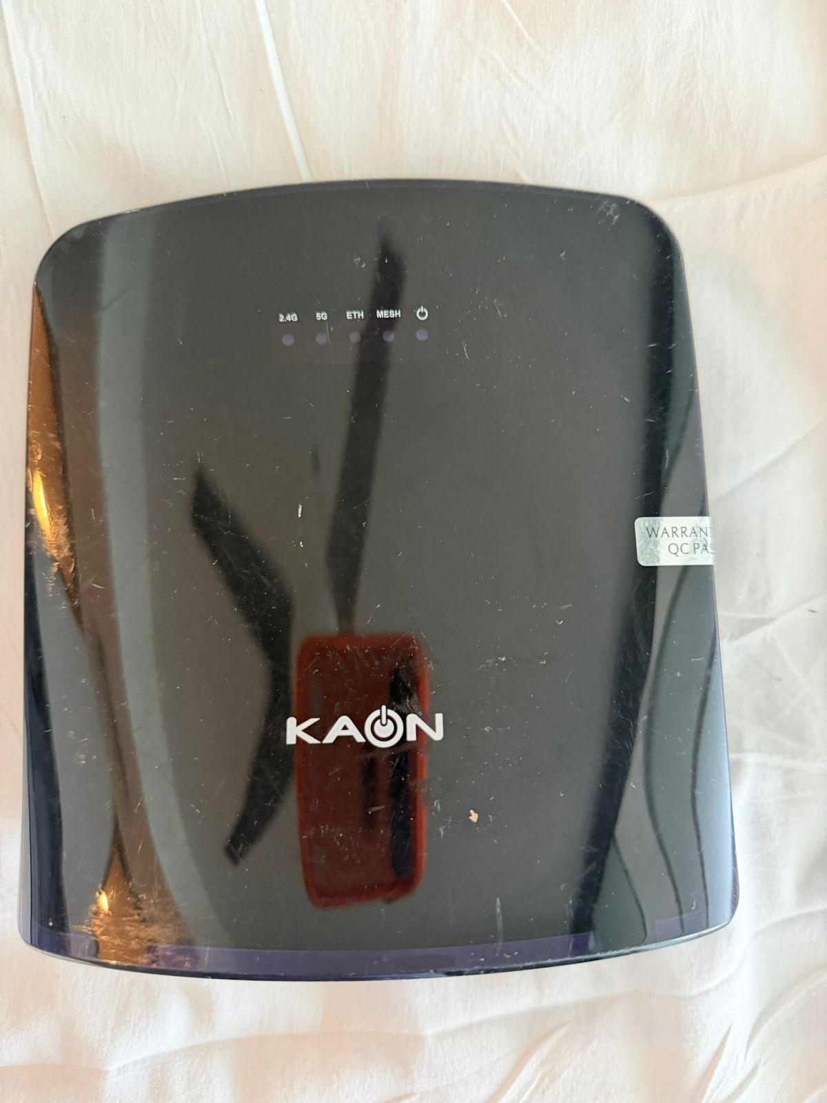 Kaon Media AR3030W Dual-Band Mesh Wi-Fi Router