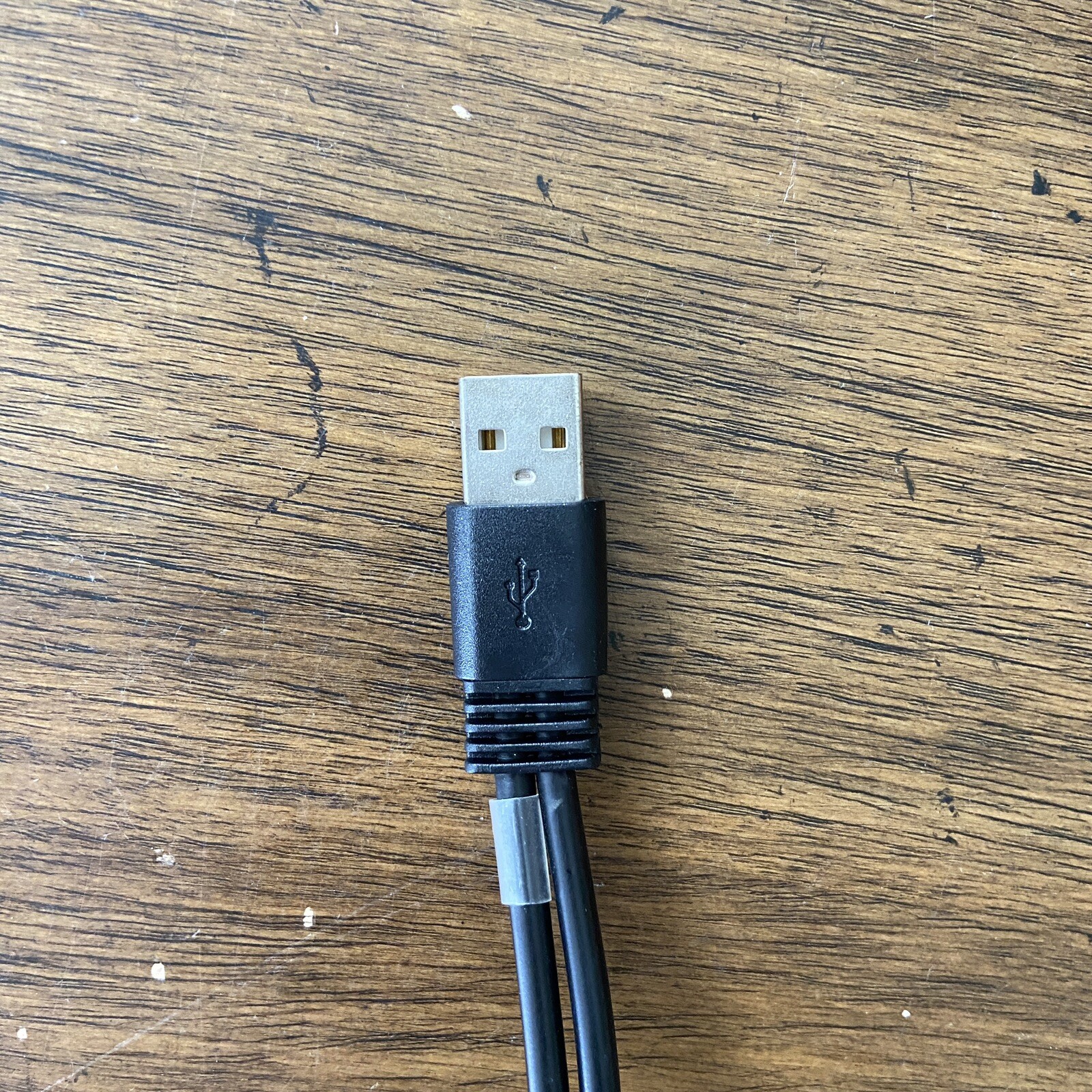 USB A data cable splitter for Tesla model 3 2017 2018 2019 model year power cord