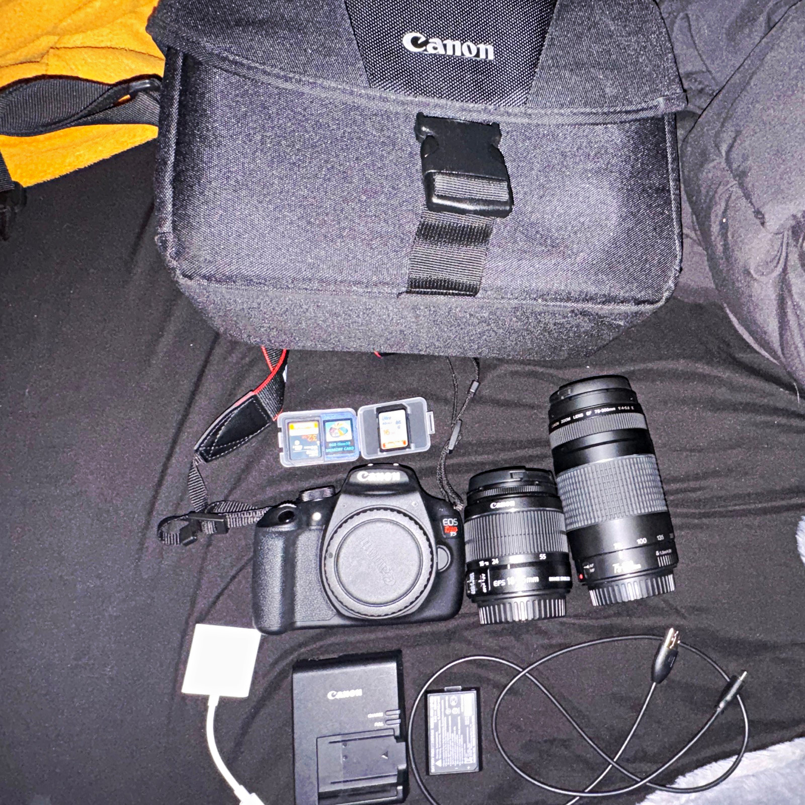 Canon EOS Rebel T3 DSLR Bundle w/ EF-S 18-55mm, EF 75-300mm & Bag