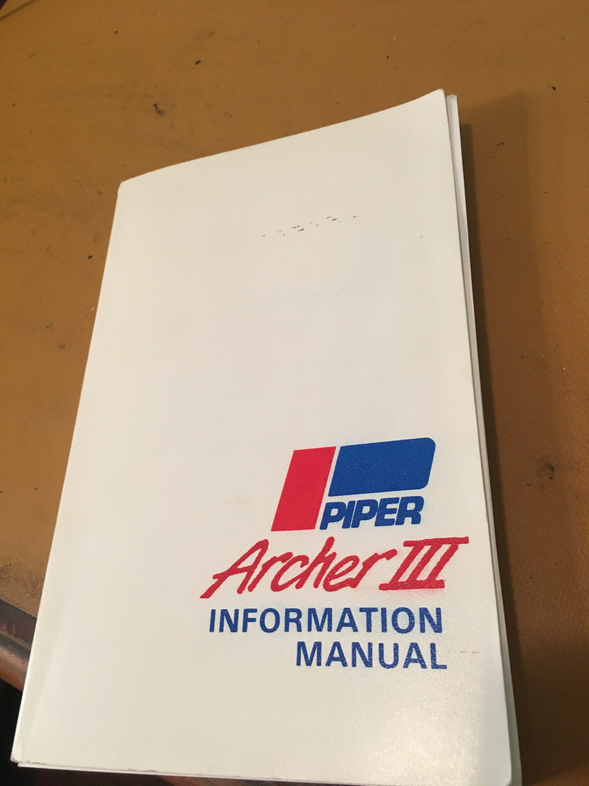 Piper Archer III  PA-28-181 Pilot's Information Manual, sn 2890206 & Up
