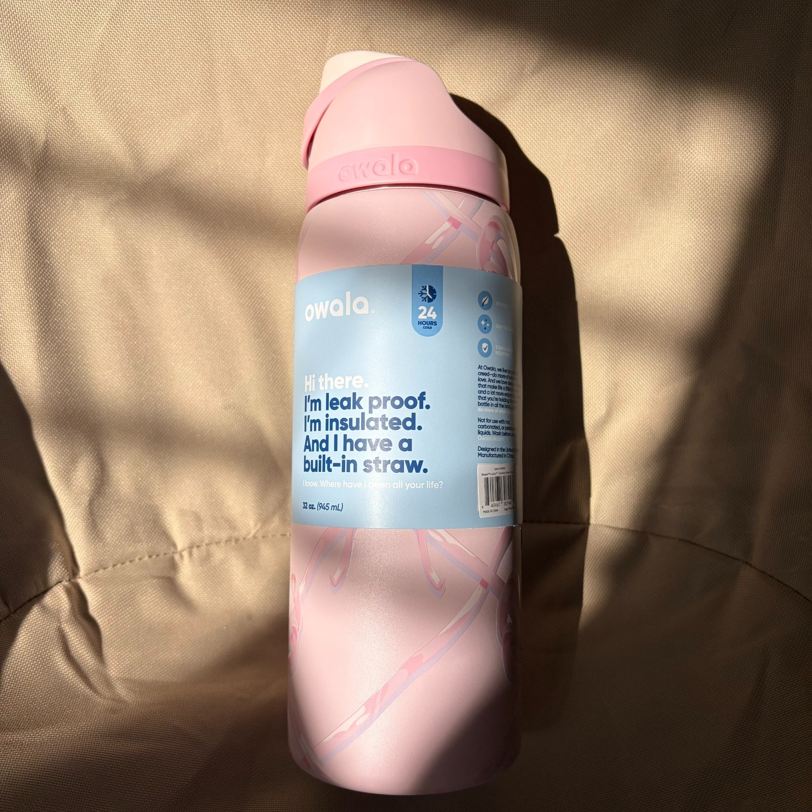 Owala Sugar Plum Fairy 32oz FreeSip Water Bottle Holiday Edition