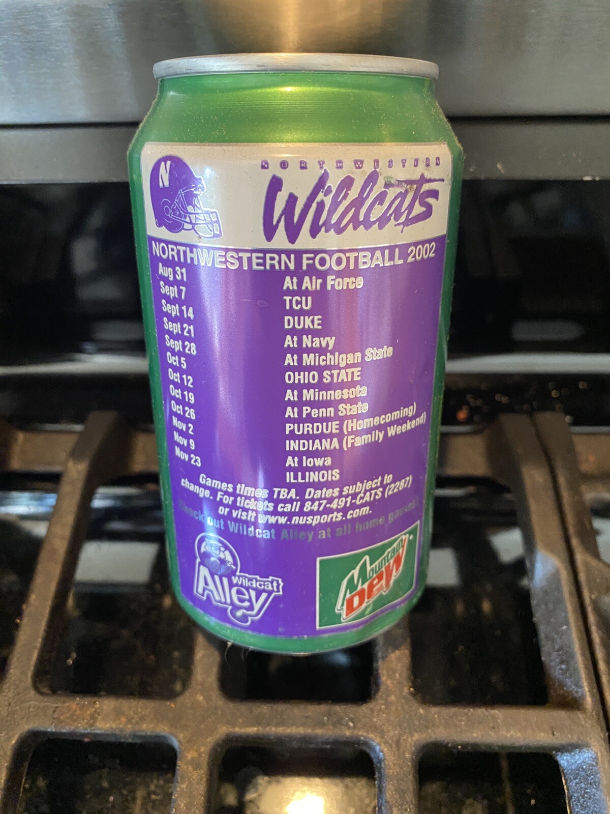 Match 2003 Mountain Dew Soda 🥤 Can Empty NORTHWESTERN WILDCATS 🐈  🏈