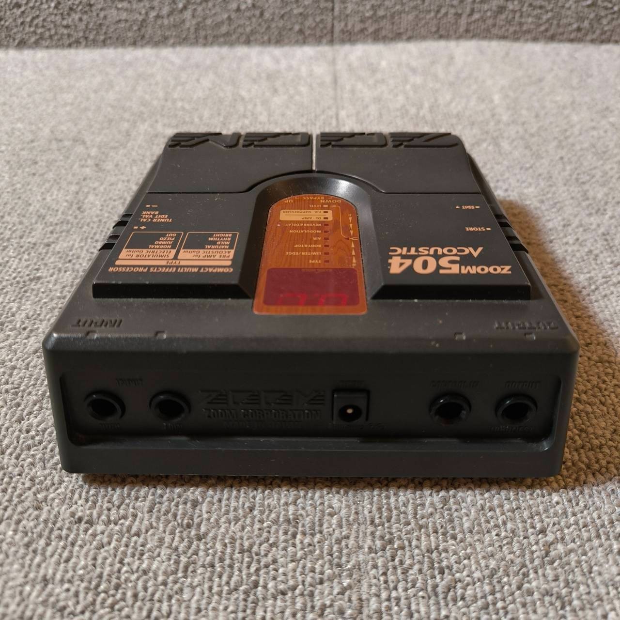 Zoom 504 Acoustic Guitar Effects Processer Compact Multi Effecter From JP ※READ