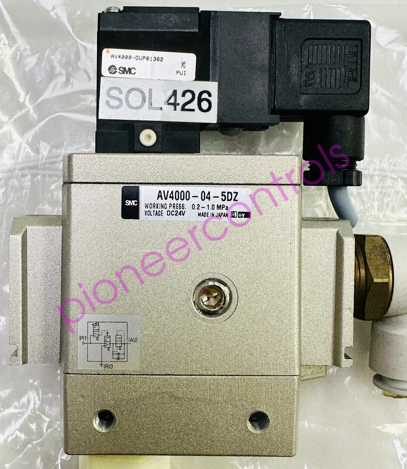SMC AV4000-04-5DZ Solenoid Valve 1PC New AV4000045DZ Expedited Shipping