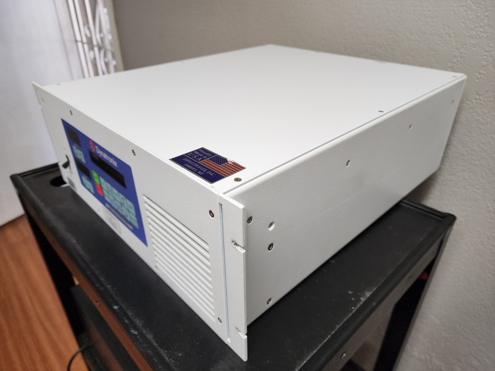 Dynatronix CRS12-10 DC Power Supply, Output 12V 10A