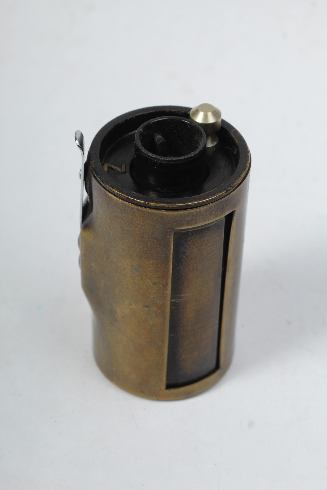LEITZ FILCA 44MM FILM CANISTER FOR LEICA M AND SCREWMOUNT CAMERAS GOOD SHAPE