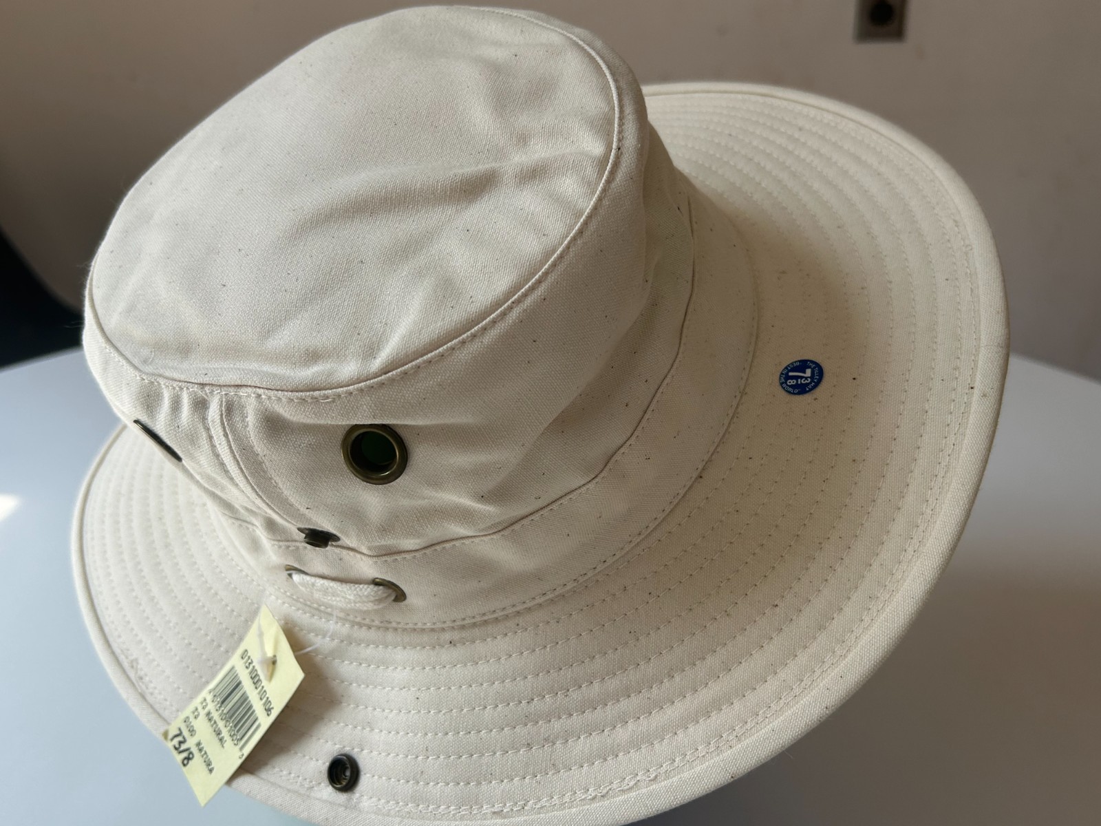New Old Stock Vintage 1990s Tilley T3 Hat NWT sizes: 7 1/8 or 7 3/8