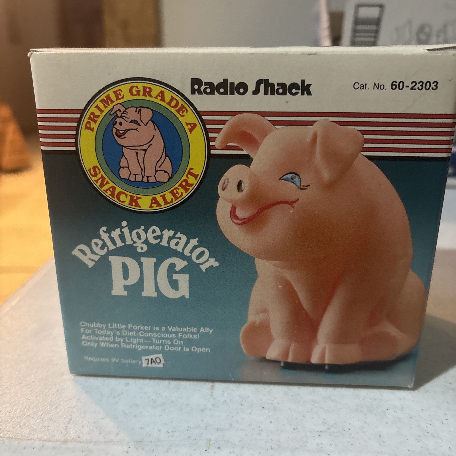 Vintage NOS Radio Shack Refrigerator Pig Snack Alert Pig w Original Box Gag Gift