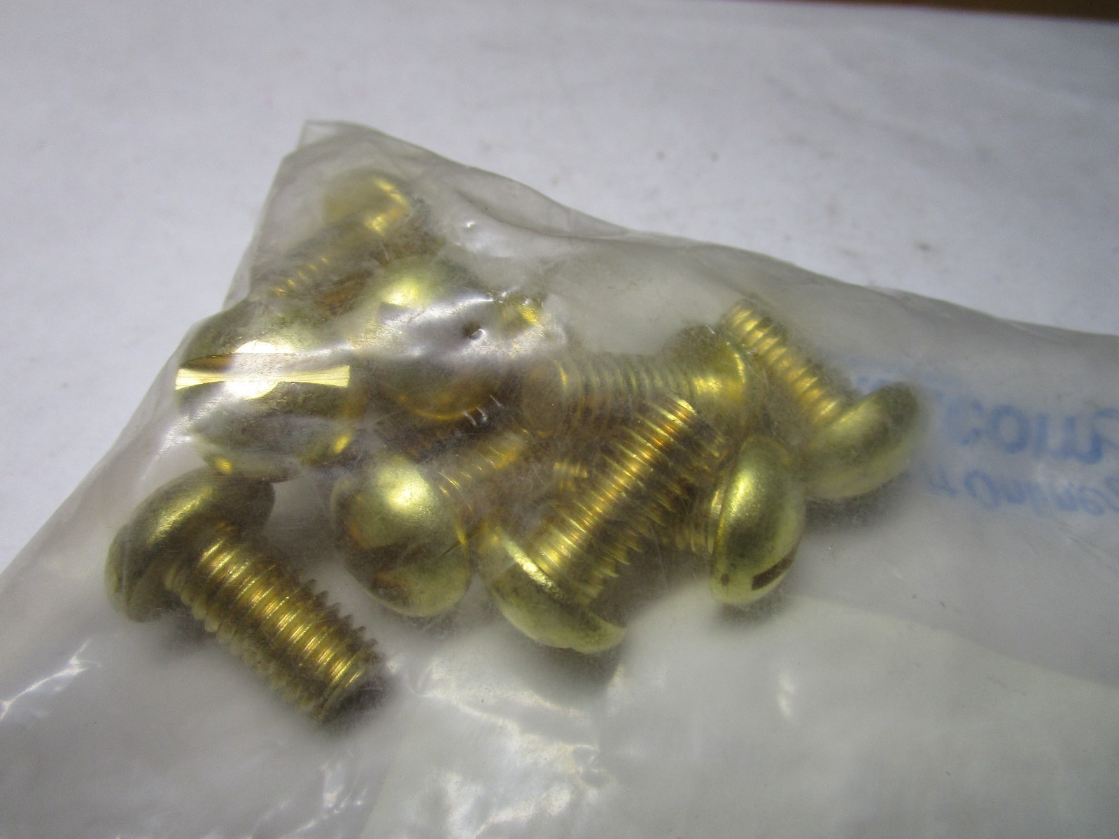 3/8"-16 x 3/4" Slotted Drive Round Head Brass Machine Screw QTY 10