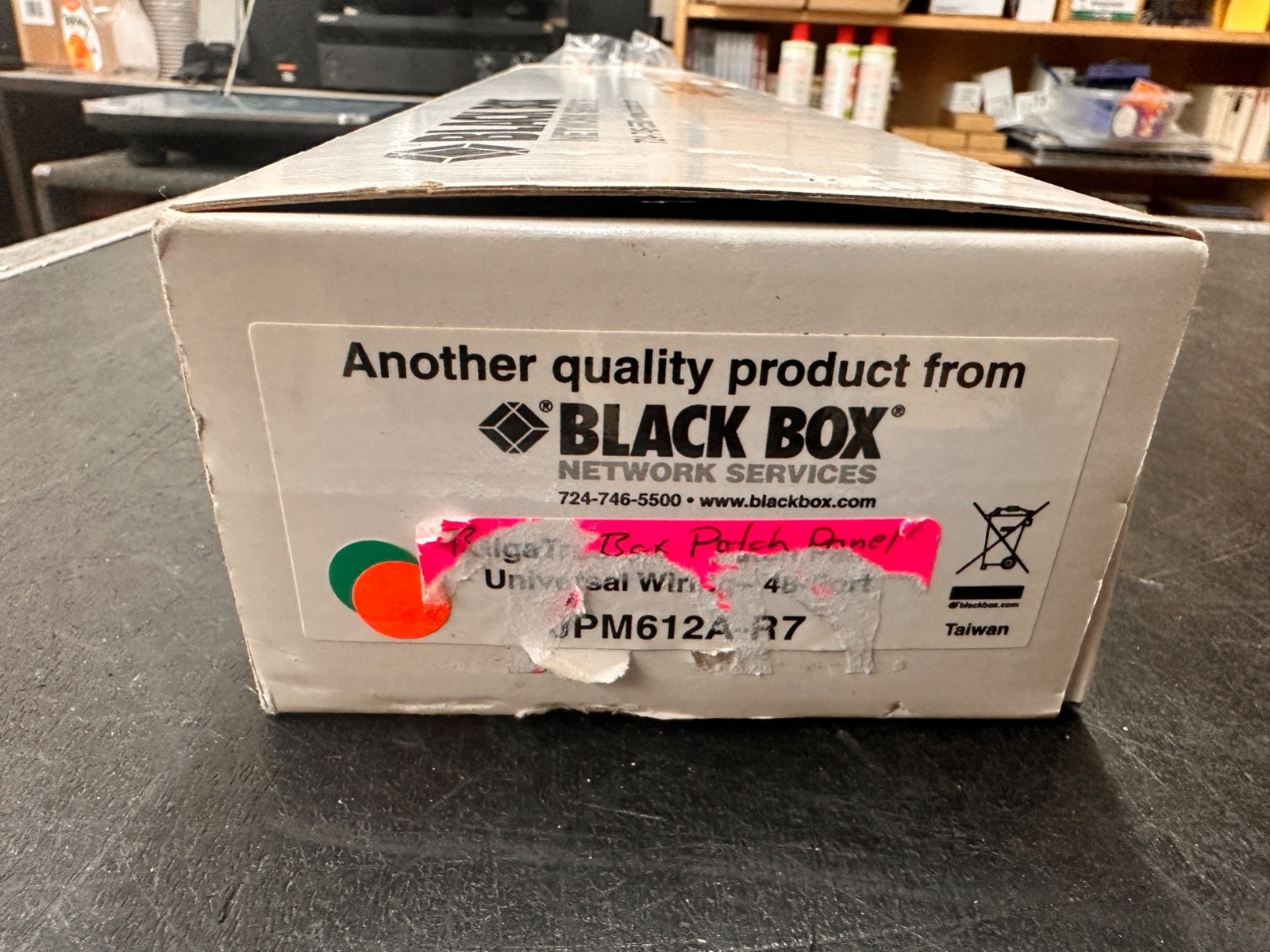 Black Box JPM612A-R7 Modular Patch Panel 48 Port CAT6 GigaTrue - New in Box read