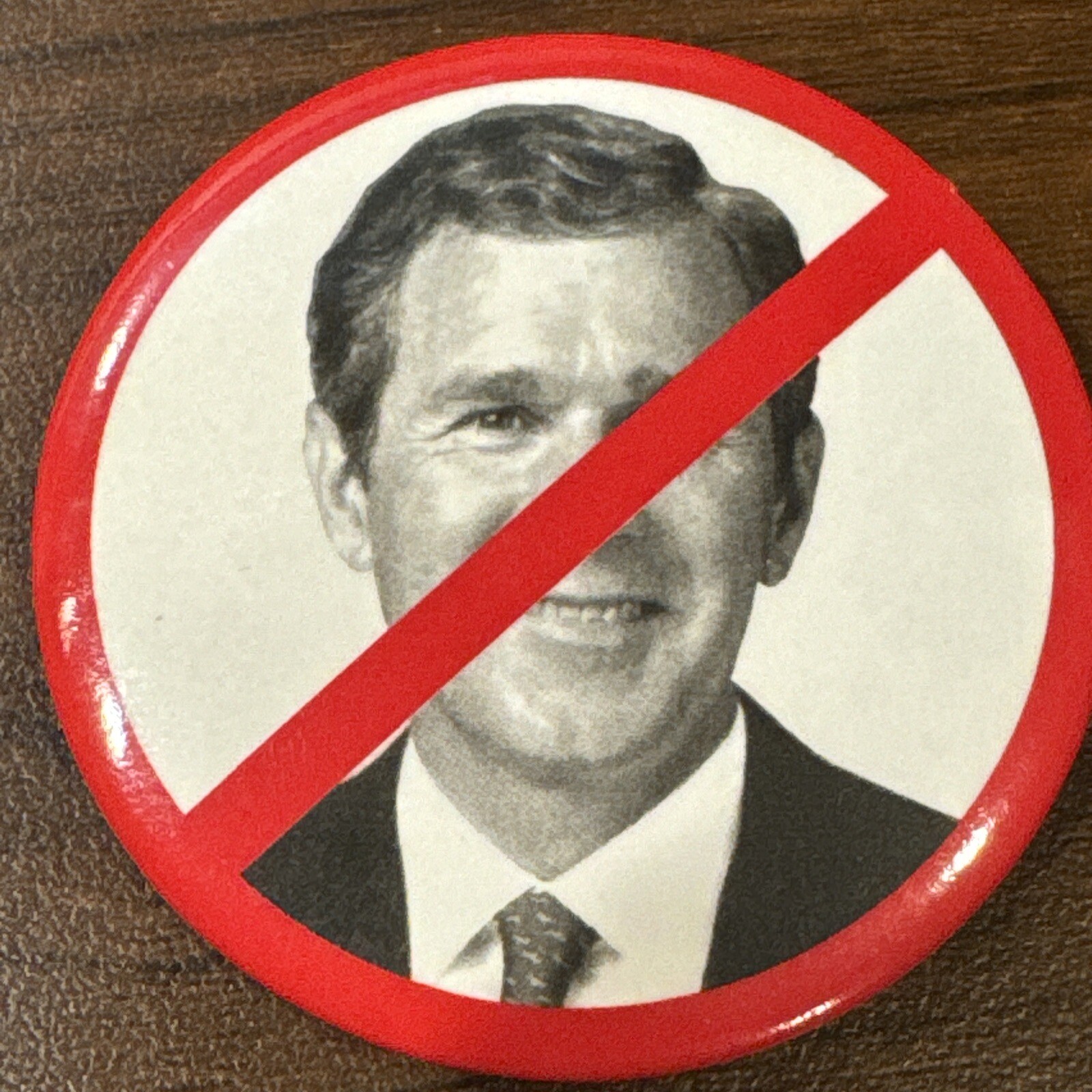 2000 Anti George W. Bush President Pin 2.25" Pinback Button