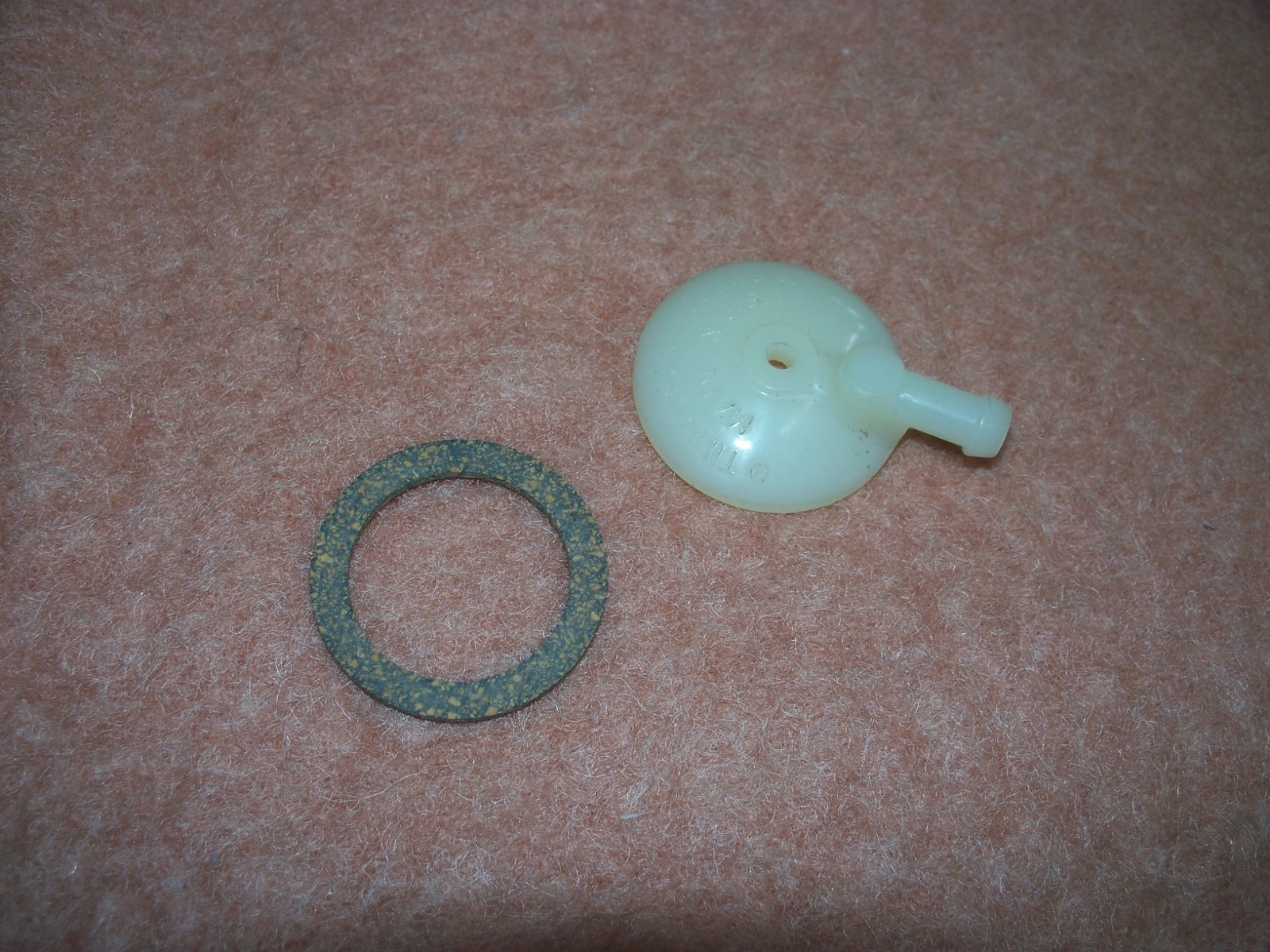 Vintage Snowmobile Tillotson HR HD Carburetor fuel Strainer Cover NEW OEM 014527