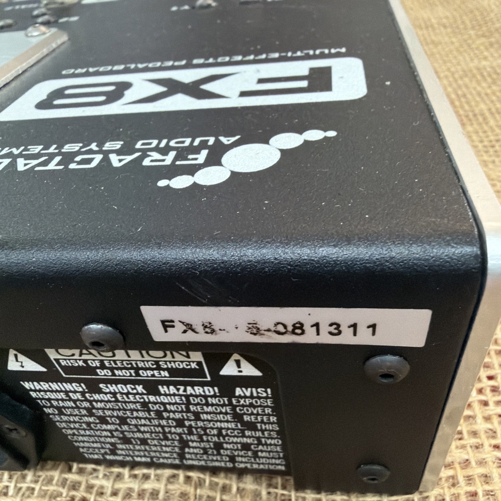 Fractal Audio Systems FX-8 Multi-Effects Pedalboard Processor for Guitarists