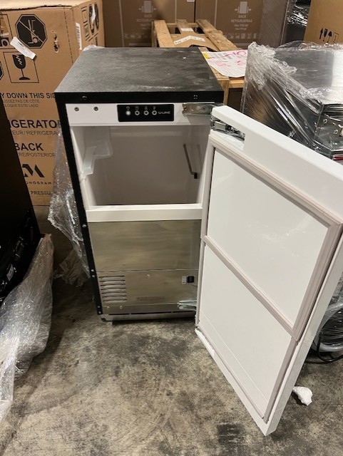 U-Line URNP115IS01A 15 Inch Panel Ready Nugget Ice Machine with Custom Panel