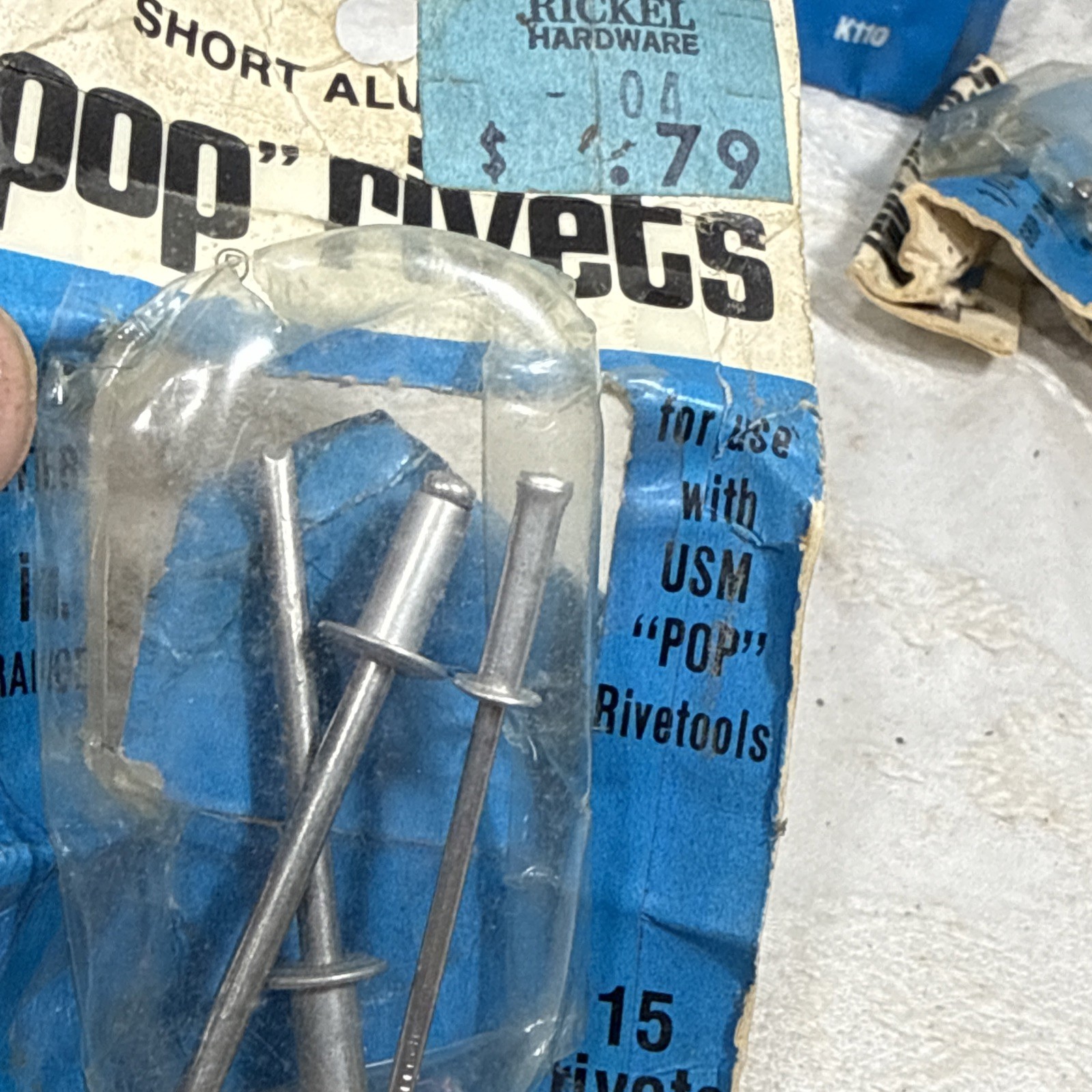 Pop Rivetool Kit K 110 Rivet Tool w Assorted Rivets Bostik Emhart in Package