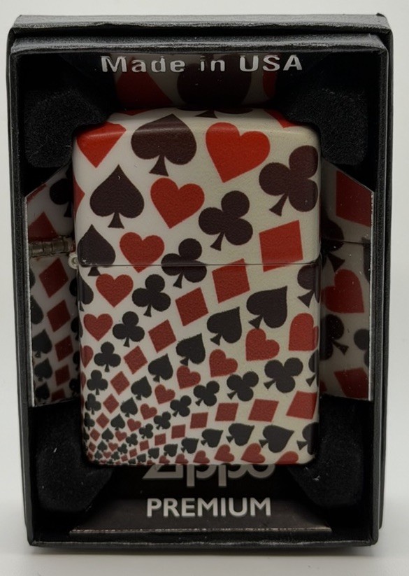 2022 Card Suit Design Wrap Around Zippo Lighter NEW 48095