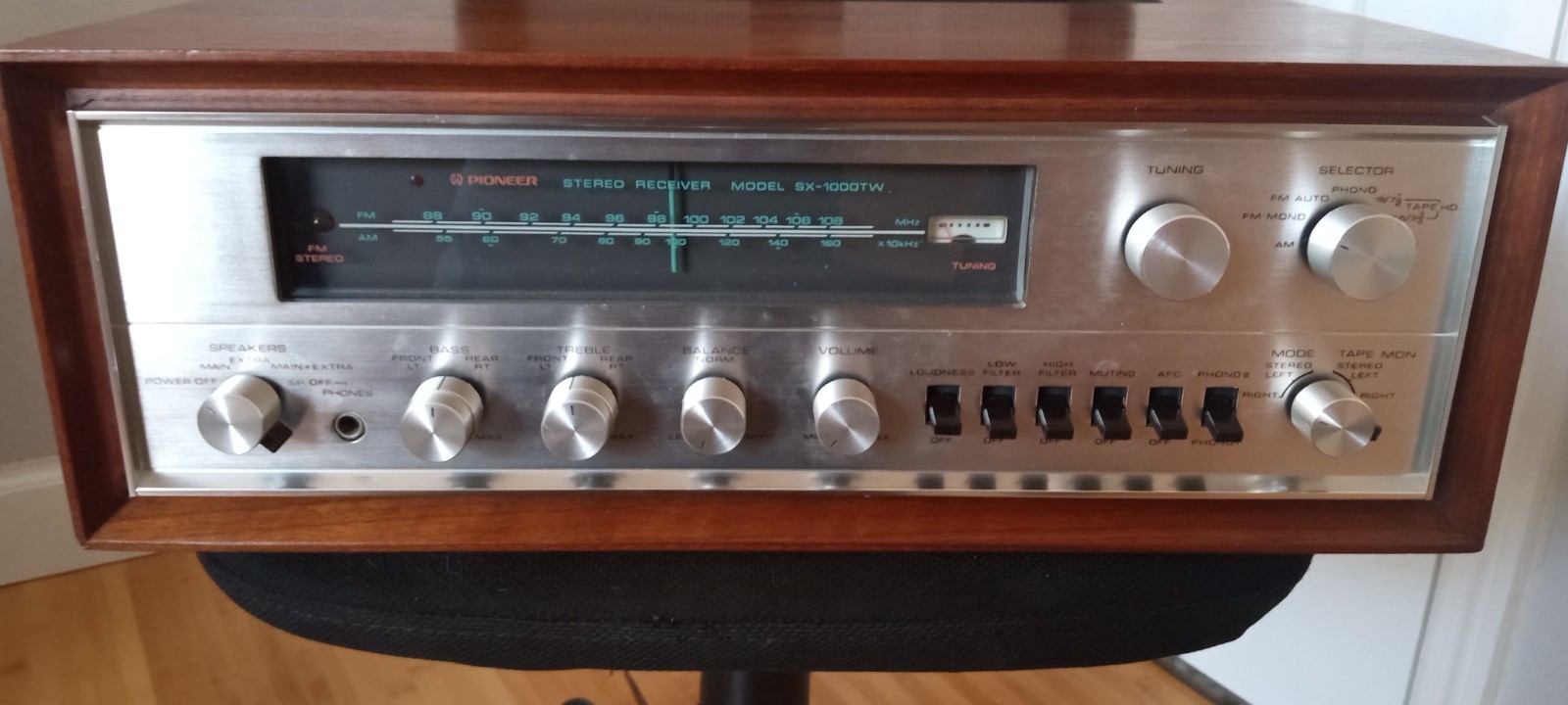 Pioneer Sx-1000TW stereo receiver