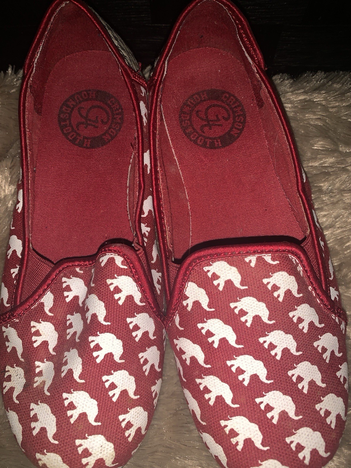 Crimson Houndstooth Flats Small 3m