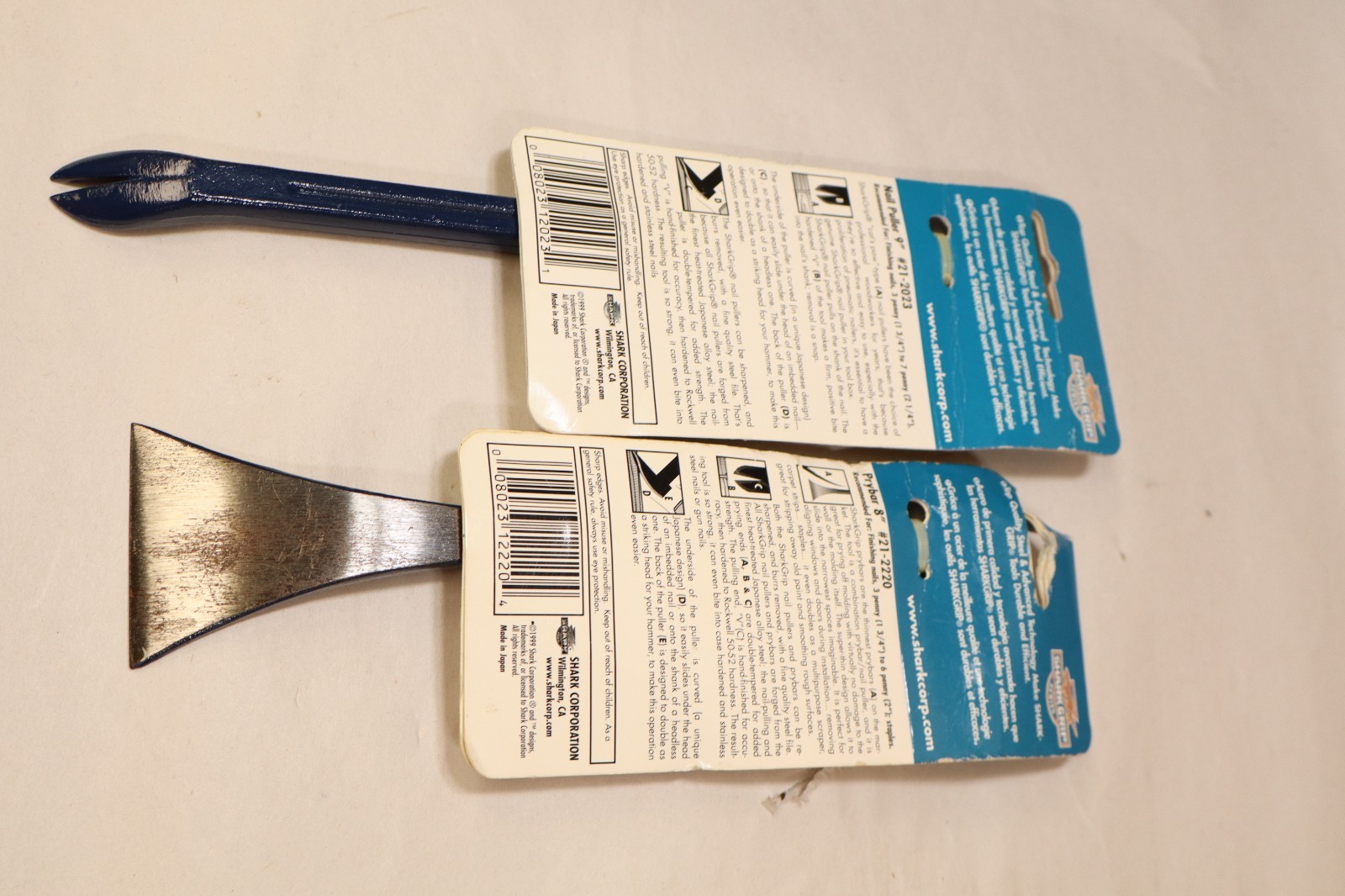 2 Shark Corp Shark Grip tools Prybar 8" Nail Puller 9"