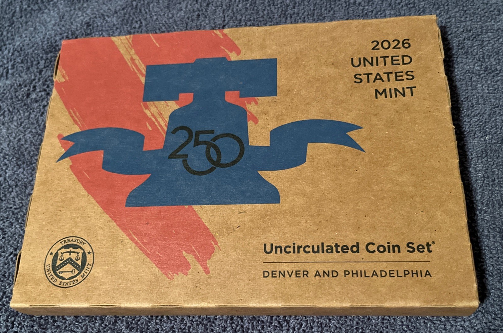 Sealed 2026 P & D Uncirculated Coin U S Mint Set With RARE DUAL DATE CENTS - OGP