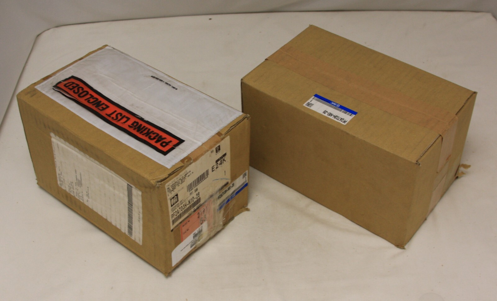 SMC PF2A703H-N10-28 Digital Flow Switch, New