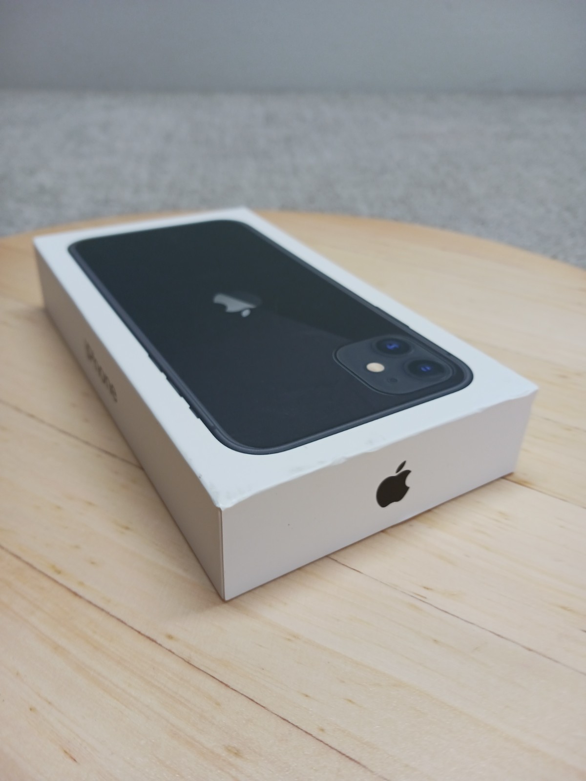 Apple iPhone 11 - 64GB - Black Box Only