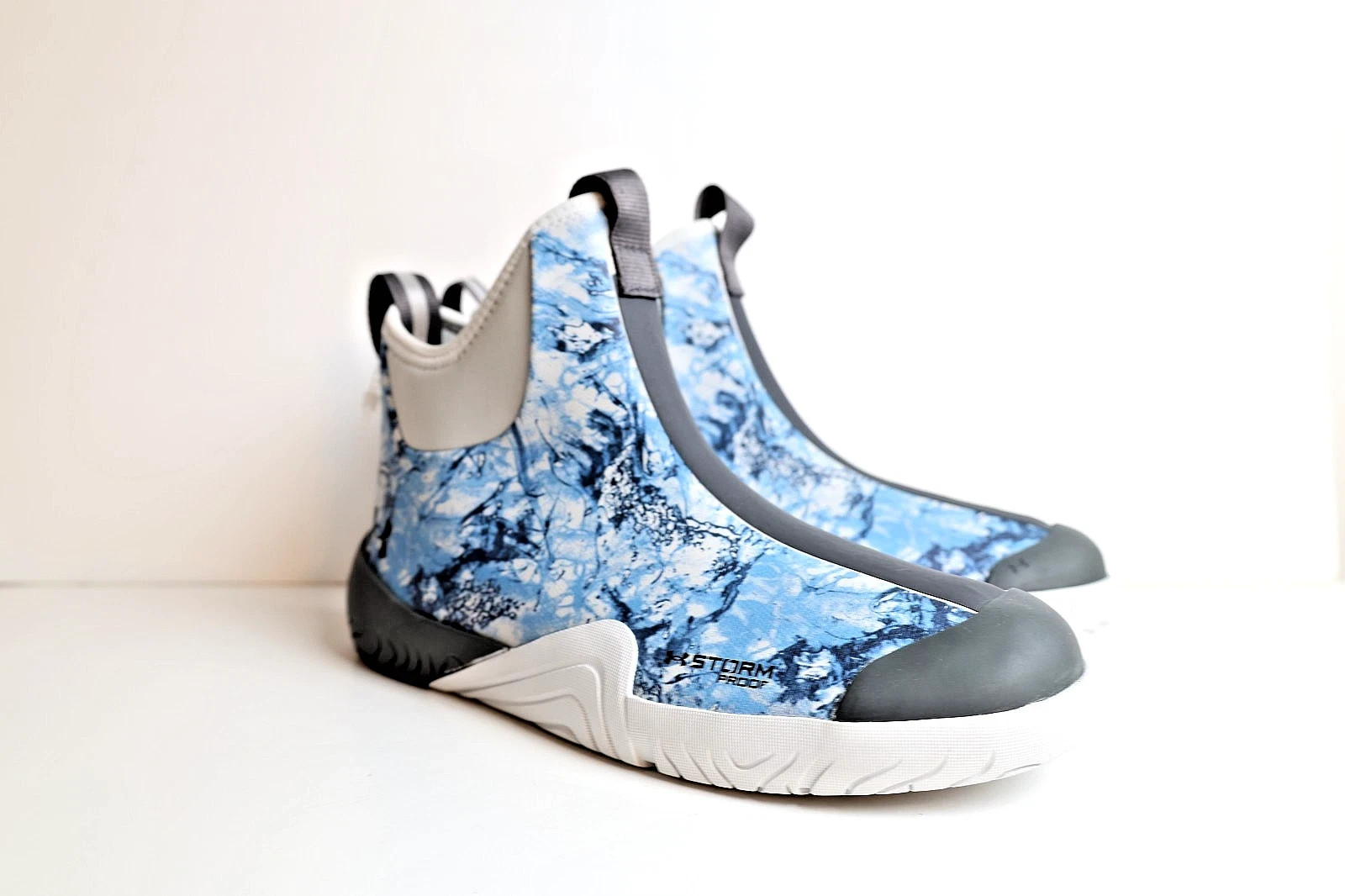 Under Armour 3028673 UA Shoreman Water Proof Camo Fishing Ankle Deck Boots Shoes