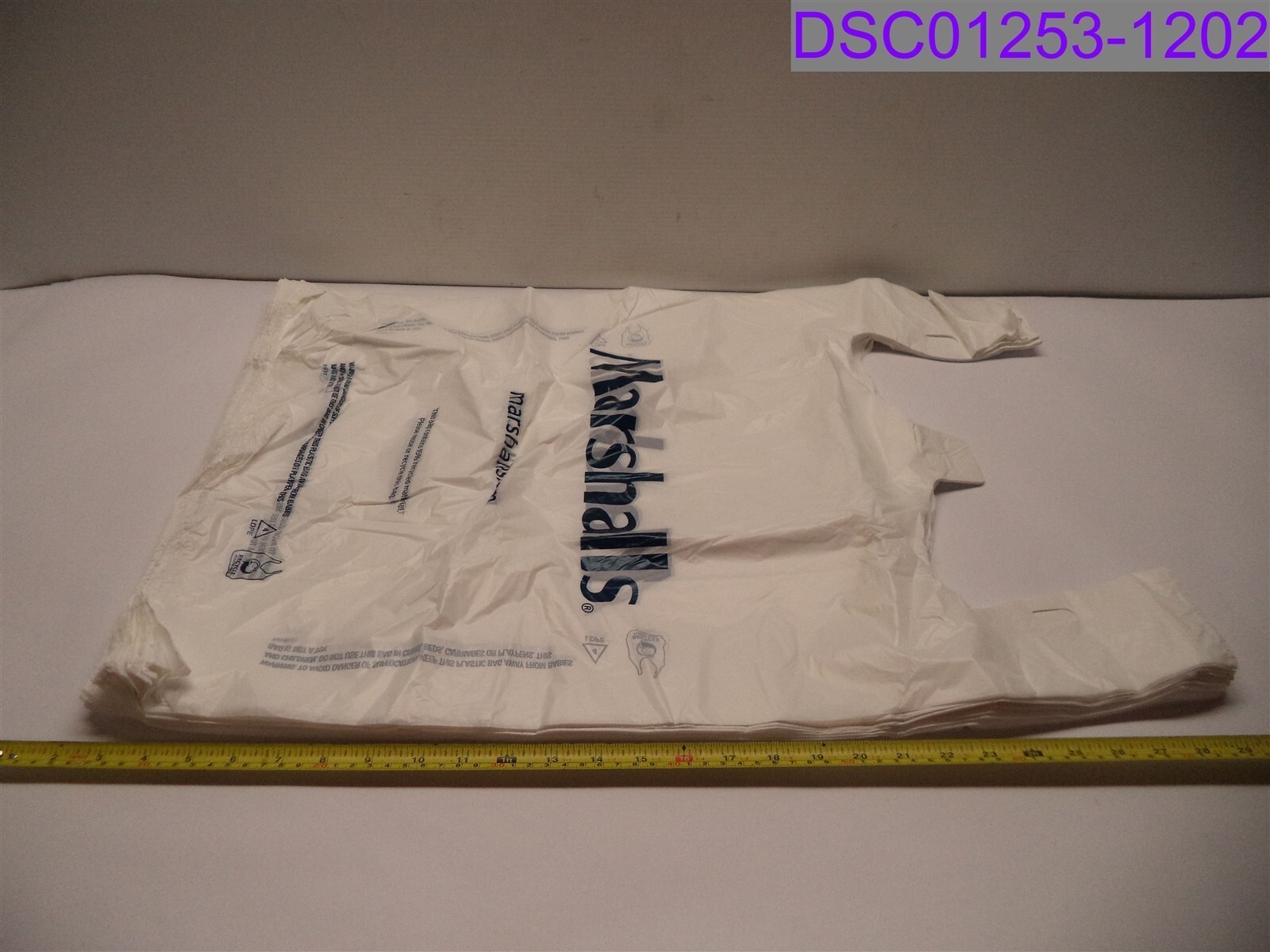 Qty = 200: Marshall's Store Shopper Sack White 27-1/2" x 18-1/2" x 8-1/2"